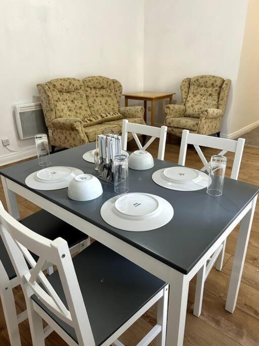 Leicester Spacious Flat With Free Parking 외부 사진